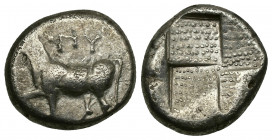 (Silver. 4.08 g. 15 mm) THRACE. Byzantion. Drachm (Circa 387/6-340 BC). AR
Bull standing left on dolphin left; monogram to left and above.
Rev: Stip...
