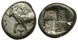 ( Silver. 3.64 g. 15 mm) THRACE. Byzantion. Drachm (Circa 387/6-340 BC). AR
Bull standing left on dolphin left; monogram to left and above.
Rev: Sti...