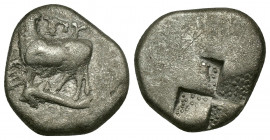 (Silver. 3.59 g. 16 mm) THRACE. Byzantion. Drachm (Circa 387/6-340 BC). AR
Bull standing left on dolphin left; monogram to left and above.
Rev: Stip...