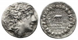 (Silver. 15.79 g. 32 mm) KINGS OF PONTOS. Mithradates VI Eupator, circa 120-63 BC. Tetradrachm Pergamon,struck 74 BC.
Diademed head of Mithradates VI...