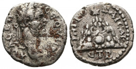 CAPPADOCIA (2,35g, 18mm) Caesaraea, Septimius Severus (193-211) AR drachm, Dated RY 2=193/4. 
Obv: AY Λ CЄΠ CЄOYHPOC - laureate head right 
Rev: MHT...