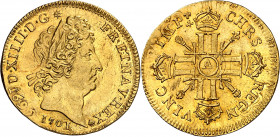 Francia. 1701. Luis XIV. A (París). 1 luis de oro. (Fr. 436) (Kr. 334.1). Acuñada sobre otra moneda de la que se ve claramente la fecha: 1695. Bella. ...