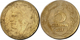 1937. II República. 5 céntimos. (AC. 1, mismo ejemplar). Prueba adoptada en latón. Rara. 4,16 g. EBC-.