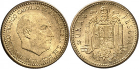 1953*1954. Franco. 1 peseta. (AC. 56). Escasa. 3,48 g. EBC+.
