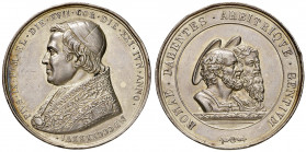 Roma. Pio IX (1846-1878). Medaglia 1846 AG gr. 32,46 diam. 43 mm. Opus Giuseppe Cerbara. Per l'incoronazione. Bartolotti E846. Colpetti sul bordo, alt...