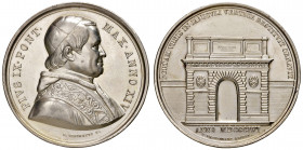 Roma. Pio IX (1846-1878). Medaglia anno XIV (1859) AG gr. 32,80 diam. 43 mm. Opus Pietro Girometti. Per la costruzione di porta S. Pancrazio. Bartolot...