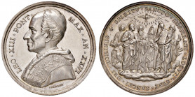 Roma. Leone XIII (1878-1903). Medaglia anno XXVI (1903) AG gr. 35,41 diam. 44 mm. Opus Francesco Bianchi. Per l'istituzione della Pontificia Commissio...
