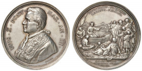 Roma. S. Pio X (1903-1914). Medaglia anno III (1906) AG gr. 35,00 diam. 44 mm. Opus Francesco Bianchi. Per l'Enciclica "Acerbo Nimis". Bartolotti E906...