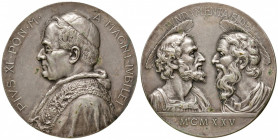 Roma. Pio XI (1922-1939). Medaglia del Giubileo 1925 AG gr. 68,54 diam. 55 mm. Opus Francesco Parisi. Per il Giubileo del 1925. Cusumano-Modesti 65. R...