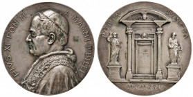 Roma. Pio XI (1922-1939). Medaglia del Giubileo 1925 AG gr. 71,71 diam. 55 mm. Opus Francesco Parisi. Per l'apertura della Porta Santa. Cusumano-Modes...