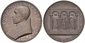 Roma. Pio XII (1939-1958). Medaglia 1956 AE gr. 35,32 diam. 44 mm. Opus Aurelio Mistruzzi. Per l'ottantesimo compleanno del pontefice. Cusumano-Modest...