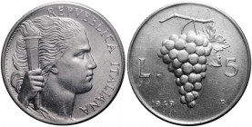 Monetazione in lire - 5 Lire 1949 " dentelli più sottili e distanziati" - D/ REPVBBLICA ITALIANA, La Libertà con fiaccola - R/ Grappolo d’ uva - Mont....