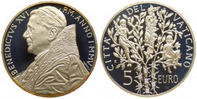 Città del Vaticano - Anno 2005 - Benedetto XVI (Joseph Aloisius Ratzinger) - Moneta Celebrativa in argento da 5 euro - 60° Anniversario della fine del...