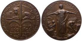Medaglia - Vittorio Emanuele III (1900-1943) Trieste - Centesimo anniversario della RAS - Riunione Adriatica di Sicurtà - 1938 XVI - Rara - Ae - gr.78...