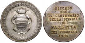 Puglia - Medaglia commemorativa del IV centenario della disfida di Barletta 1903 - AE argentato - gr. 29,50 - Ø mm 39,3
SPL/FDC
Spedizione solo in I...