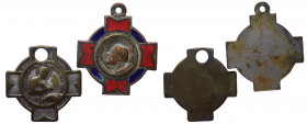 Lotto n.2 medaglie a forma di Croce - di cui una smaltata - con appiccagnolo
mediamente BB
Spedizione in tutto il Mondo / Worldwide shipping