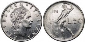 50 lire 1976 tipo Vulcano - "manca 1 della data" - Attardi J31a - non comune (NC) - Ac 
SPL
Spedizione in tutto il Mondo / Worldwide shipping