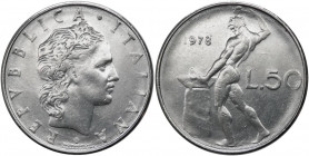 50 lire 1978 tipo Vulcano -" firma dell'incisore illeggibile" - "al R/ manca R" - Attardi J33c - non comune (NC) - Ac
BB/qSPL
Spedizione in tutto il...