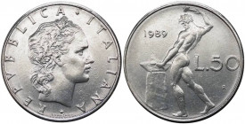 50 lire 1989 tipo Vulcano - "asse del R/ di 180°" - Attardi JAS49n - raro (R) - Ac 
qSPL
Spedizione in tutto il Mondo / Worldwide shipping