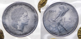 Monetazione in Lire (1946-2001) 50 Lire "Vulcano" II°Tipo 1994 senza rombo sotto al collo - RR MOLTO RARA - Manca in tutti i testi - Periziata Gaudenz...