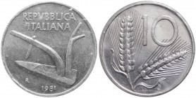 Monetazione in lire - 10 lire 1981 D/ REPVBBLICA ITALIANA, aratro - R/ Valore fra 2 spighe di grano - Asse del R/ spostato di 290° - Gig 256 - IT - no...