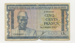 Guinea - Banca Centrale della Repubblica della Guinea - 500 Francs 1960 - N°E992690 - P14a - Pieghe / Strappi
mBB
Spedizione in tutto il Mondo / Wor...