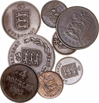 MONEDAS EXTRANJERAS
GUERNSEY
Lote de 8 monedas. AE. Double 1830, 1889, 1902 y ...