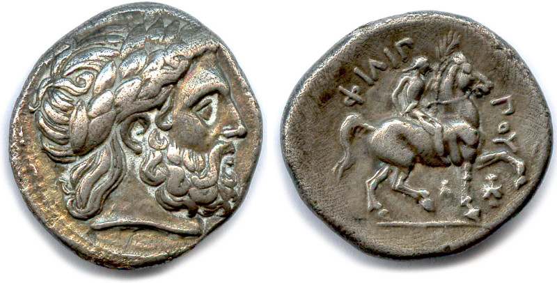 Greek
ROYAUME DE MACÉDOINE - PHILIPPE II 359-336
Tête laurée de Zeus. R/. . Ca...