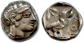 Greek
ATTIQUE - ATHÈNES 449-413
Un autre exemplaire du même type.
Sear cf 2526
Tétradrachme d’argent. (17,07 g) 
Coup de cisaille et coup de poin...