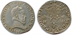 France Royales
HENRI III 1574-1589
HENRICVS. III. D. G. FRA. ET. POL. REX. Buste lauré, drapé et 
cuirassé à l’antique, avec un col plat. Lettre d’...
