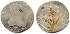 France Royales
HENRI III 1574-1589
HENRICVS. III. D. G. FRAN. ET. POLO. REX. Son buste lauré 
et cuirassé avec le col plat. Lettre d’atelier sous l...