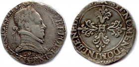 France Royales
HENRI III 1574-1589
HENRICVS. III. D. G. FRANC. ET. POL. REX. Dessous, millésime. 
Buste lauré et cuirassé avec le col plat. R/. SIT...