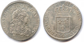 France Royales
LOUIS XV 1715-1774
Tiers d’écu de France en argent 1721 G = Poitiers. 
Gad 306
Cœur, marque de Gaspard Perrin et Croix évidée pour ...