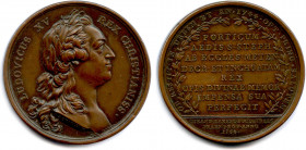France Royales
LOUIS XV 
LUDOVICUS XV REX-CHRISTIANISS. Buste lauré 
du roi. Signature B. DUVIVIER F. R/. OB RESTIT. 
IN URBEM ET AN. 1744. OPT. P...