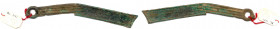 Chine
CHINE - Dynastie CHOU 480-255
Couteau Mingdao du royaume de Yan (17,06 g) 
G. 346
Patine verte. Beau.