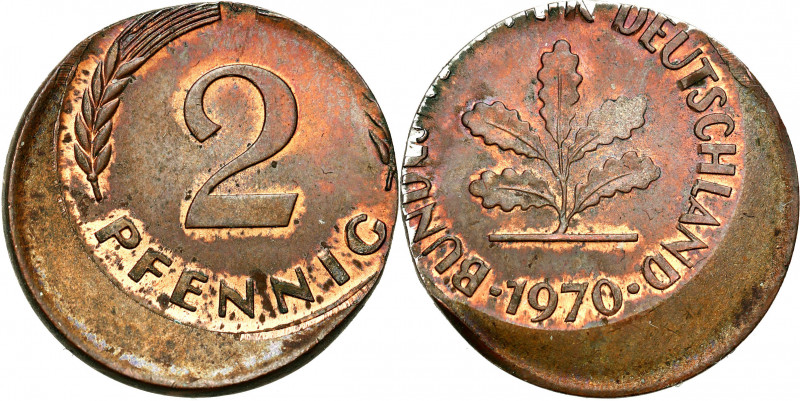 Germany
Germany. 2 pfennigs 1970 shifted stamp - DESTRUKT 

Mocno przesunięty...
