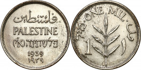 Palestine
Palestine - British Mandate. Mils 1939, London 

Moneta bita w brązie.&nbsp;Na powierzchni plater białym metalem.KM 1

Details: 3,18 g ...