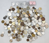 Ungarn
Hungary in the 19th-20th centuries. Coins - large set of 1010 g 

Zróżnicowany, duży zestaw monet.&nbsp;Pozycje w różnym stanie zachowania.W...