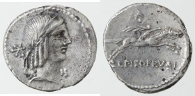 Monetazione Classica. Repubblica Romana. L. Calpurnius Piso L.f. L.n. Frugi. Denario. 90 a.C. Ag. D/ Testa laureata di Apollo a destra, dietro lettera...