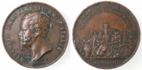 Medaglie. Vittorio Emanuele II. 1861-1878. Medaglia 1867. Esposizione universale di Parigi. Ae. Peso gr. 68,80. Diametro mm. 60. qBB. Colpi al bordo. ...