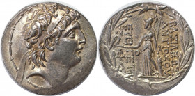 Griechische Münzen, SYRIA KÖNIGREICH. Antiochos VII., 138-129 v. Chr. AR Tetradrachme (posthum), kappadokische Münzstätte (16,61 g). Vs.: Kopf r. mit ...