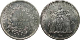 Europäische Münzen und Medaillen, Frankreich / France. Herkulesgruppe. 10 Francs 1967. 25,0 g. 0.900 Silber. 0.72 OZ. KM 932. Fast Stempelglanz