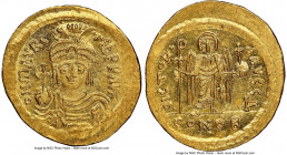 Maurice Tiberius (AD 582-602). AV solidus (21mm, 4.47 gm, 7h). NGC MS 5/5 - 5/5. Constantinople, 4th officina. o N mAVRC-TIb PP AVG, draped and cuiras...