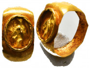 Ancient Roman Gold Wedding Ring with Clasp Hands
circa 1st - 3rd AD.
Reference:
Condition: Very Fine

Weight: 1,5 gr
Diameter: 17,1 mm