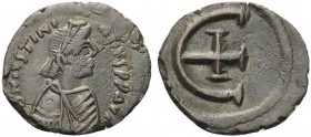 Justinian I, 527-565. Pentanummium (Bronze, 18 mm, 2.13 g, 7 h), Theoupolis, 542. D N IVSTINIANVS P P AVG Diademed, draped and cuirassed bust of Justi...