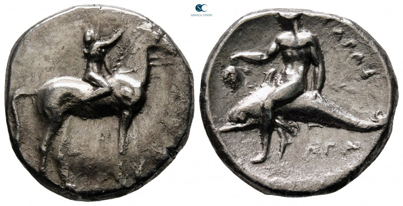 Calabria. Tarentum circa 302-280 BC. 
Nomos AR

22 mm, 7,83 g



very fin...