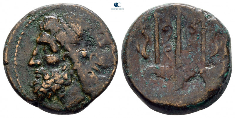 Sicily. Syracuse. Time of Hieron II 275-216 BC. 
Bronze Æ

19 mm, 6,42 g

...