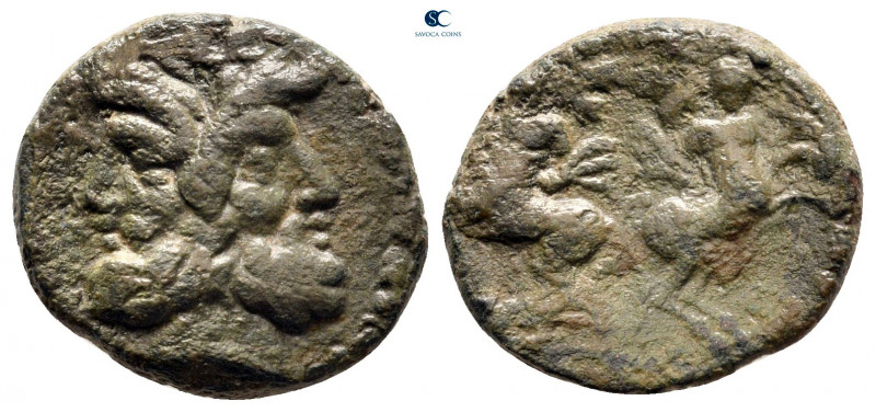 Macedon. Thessalonica circa 150-100 BC. 
Bronze Æ

17 mm, 3,28 g



very ...