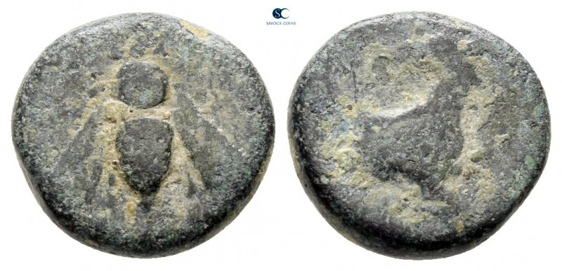 Ionia. Ephesos circa 387-289 BC. 
Bronze Æ

10 mm, 1,65 g



fine