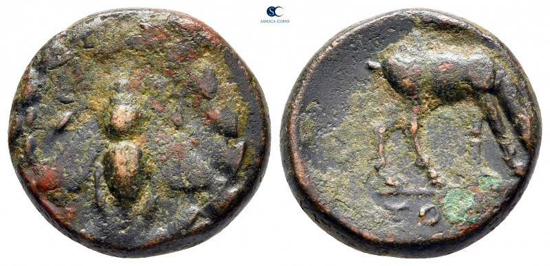 Ionia. Ephesos circa 190-150 BC. 
Bronze Æ

17 mm, 4,73 g



nearly very ...